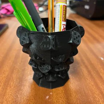 Cốc có mũi tên độc đáo cho máy in 3D