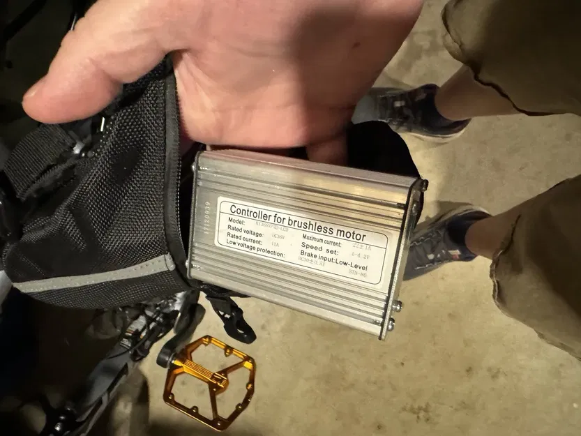 Giá đỡ hộp điều khiển cho xe đạp điện - Image 4