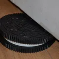 Cái chặn cửa hình bánh Oreo - Thumbnail 1