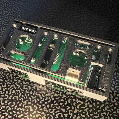 Giá đỡ lắp đặt bộ giải mã DCC mXion Drive L