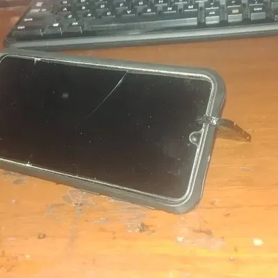 Giá đỡ điện thoại in nhanh đơn giản