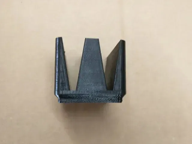 Giá đỡ chìa khóa lớn Gridfinity - Image 1