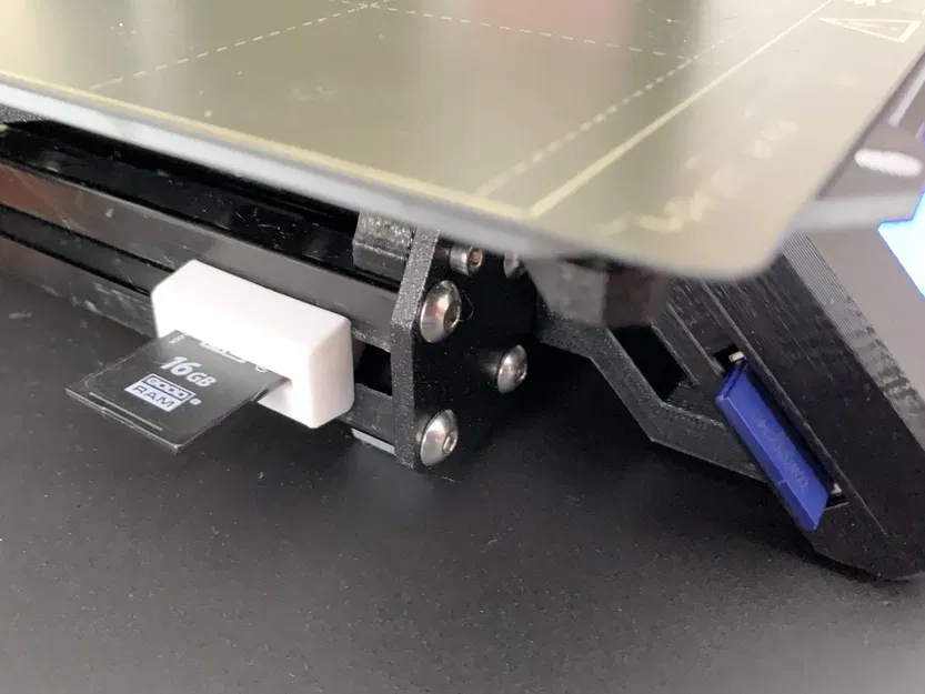 Giá đỡ thẻ SD nửa MVP cho máy in Prusa i3 MK2/3/S/S+ - Image 1