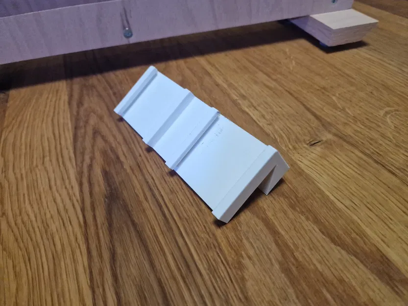 Giá đỡ pin 18V Einhell cho tường cleat Pháp - Image 3