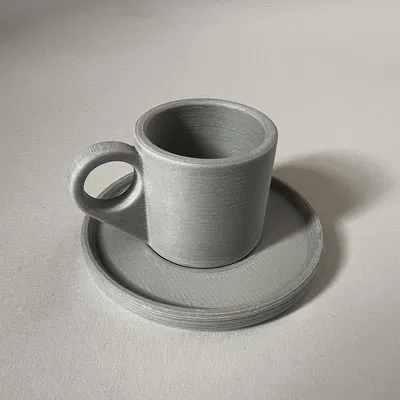 Cốc espresso đơn giản nhưng thanh lịch với đĩa lót