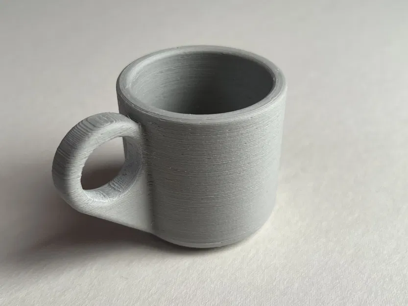 Cốc espresso đơn giản nhưng thanh lịch với đĩa lót - Image 3