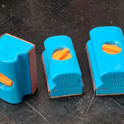 Giá đỡ khối chà nhám Skadis của IKEA