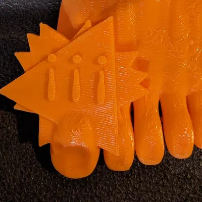 Cái chặn cửa bằng ngón chân - YIKES!