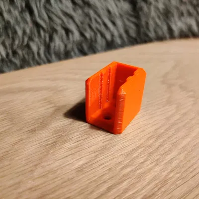 Giá đỡ dụng cụ khí nén cho xưởng làm việc