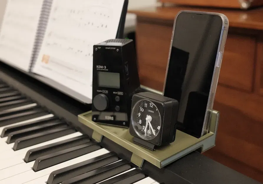 Khay để phụ kiện cho đàn piano Roland FP-10 - Image 1