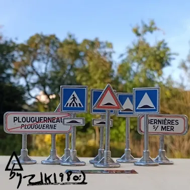 Bảng chỉ dẫn giao thông cho trẻ em - Image 1