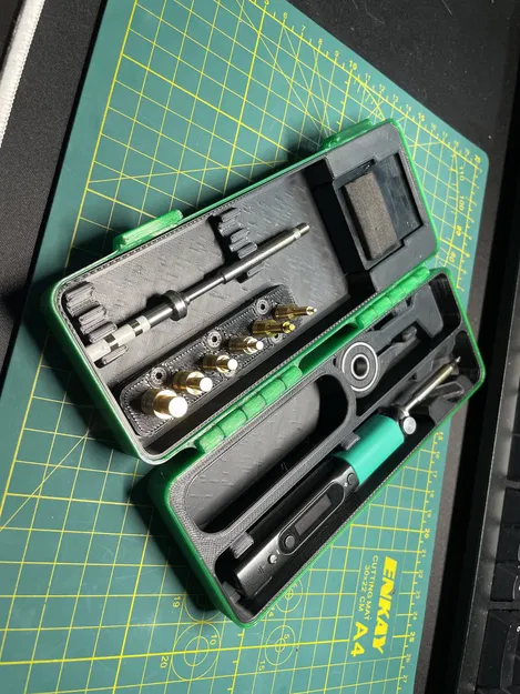 Hộp đựng đầu bút Pinecil với chỗ để đầu thay thế - Image 1