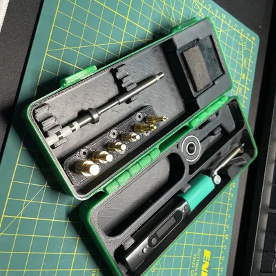 Hộp đựng đầu bút Pinecil với chỗ để đầu thay thế