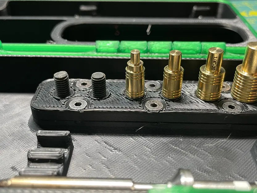 Hộp đựng đầu bút Pinecil với chỗ để đầu thay thế - Image 6