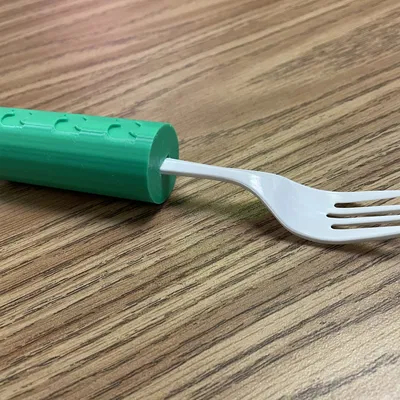Cán cầm dụng cụ ăn uống thích ứng cho đồ dùng dùng một lần