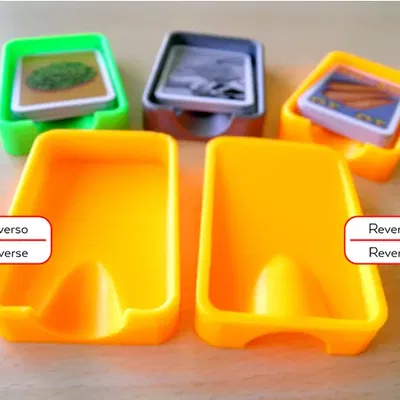 Khay đựng thẻ cá nhân cho trò chơi Catan hoặc Thỏ & Rùa