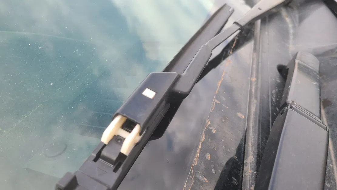 Kẹp gạt nước thích ứng cho Subaru Impreza với Rain-X - Image 1