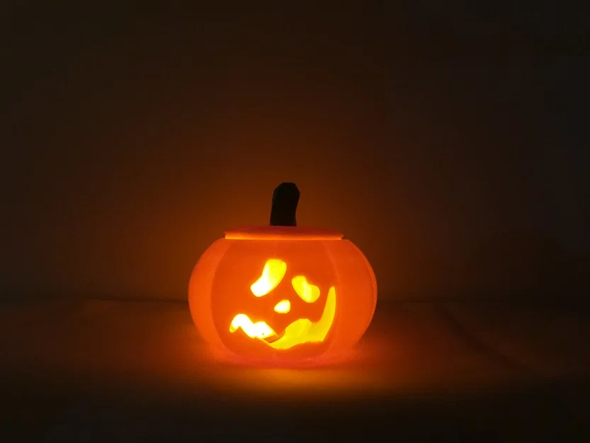 Đèn bí ngô Jack O' Lantern với 6 khuôn mặt ma quái - Image 2