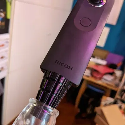 Giá đỡ camera 360 độ dạng nắp chai bia PANal PLUG