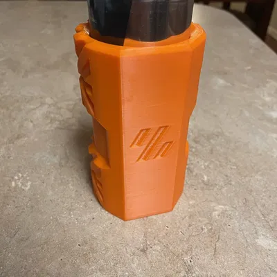 Giá đỡ lon nước uống theo chủ đề Voron