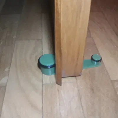 Tope cửa giữ mở cho cửa xoay