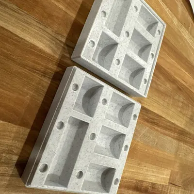 Hộp đựng tiền xu Scythe với nam châm giữ chắc chắn