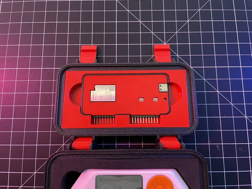 Cắt gọn cho bo mạch Wifi Flipper Zero trong vỏ bảo vệ - Image 2