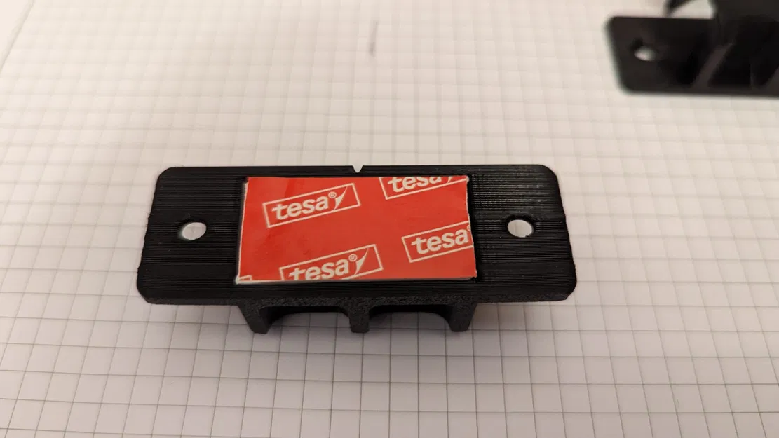 Giá treo khung tranh gỗ lắp tường có thể điều chỉnh - Image 3