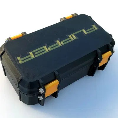 Vỏ bảo vệ Flipper Zero với bản lề cải tiến