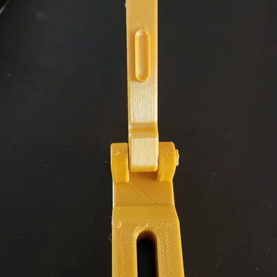 Công cụ hỗ trợ lấy thuốc viên lớn cho người cao tuổi