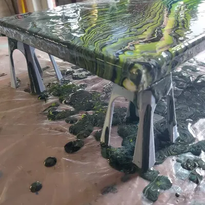 Giá đỡ đổ màu cho canvas với chiều cao điều chỉnh