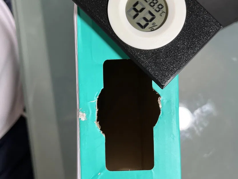 Giá đỡ cho hygrometer sử dụng hộp Sunlu làm máy sấy filament - Image 3