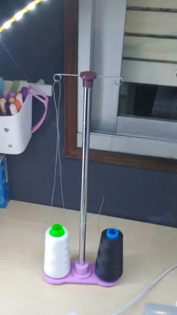 Giá đỡ cuộn chỉ hình nón bằng kim loại chrome - Image 2