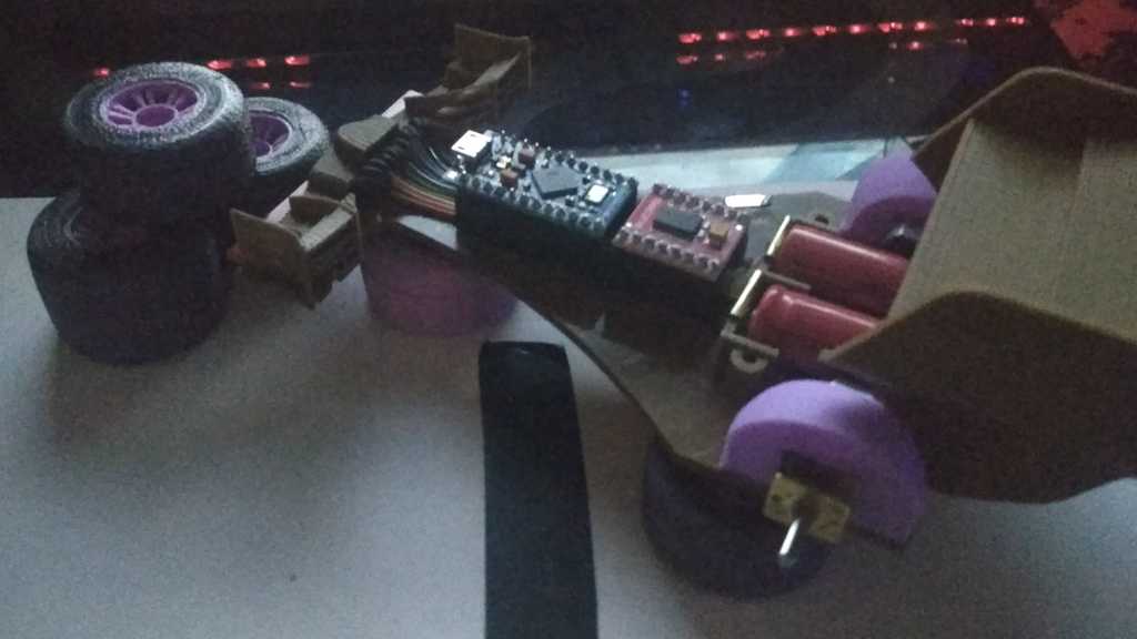 Mô hình xe đua Raptor F1 cải tiến từ Bricolabs - Image 6