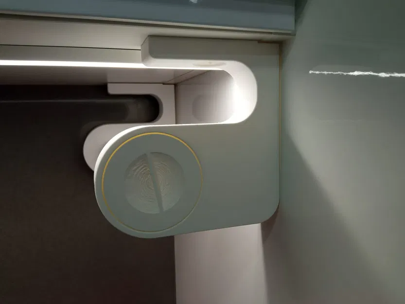 Giá đỡ khăn giấy không cần vít cho bếp - Image 9