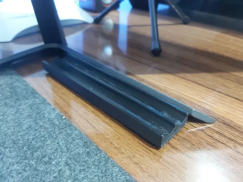 Giá đỡ bút đơn giản và hiện đại cho bàn làm việc - Image 2