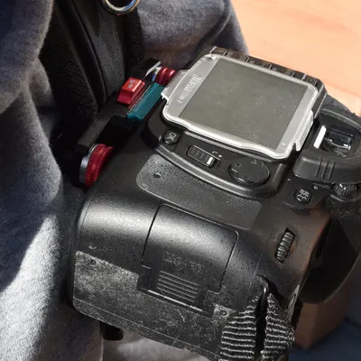 Bảng V-lock cho kẹp ba lô với chức năng thả nhanh