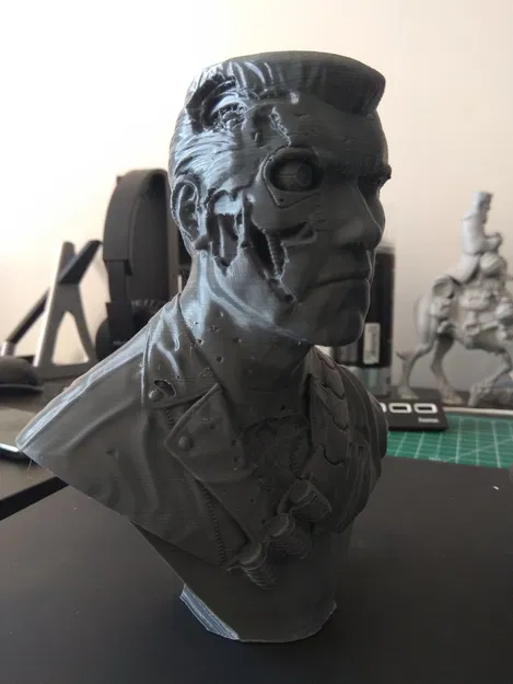 Bust nhân vật Terminator chi tiết và ấn tượng - Image 3