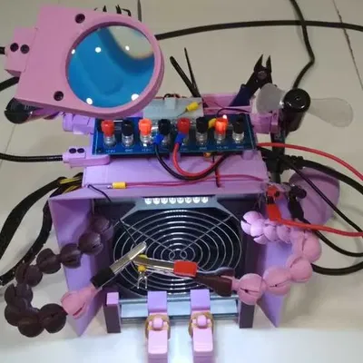 Trạm làm việc và hàn trung tâm Bricolabs