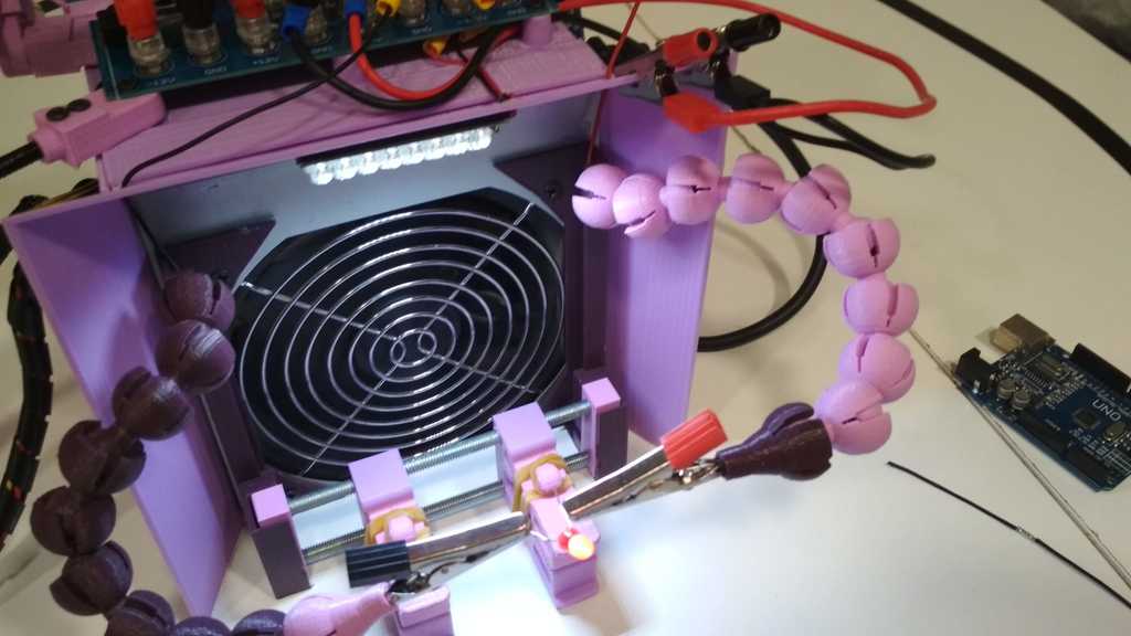 Trạm làm việc và hàn trung tâm Bricolabs - Image 8