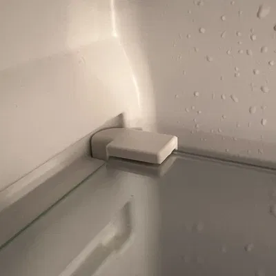 Chốt hỗ trợ kệ kính tủ lạnh Zanussi