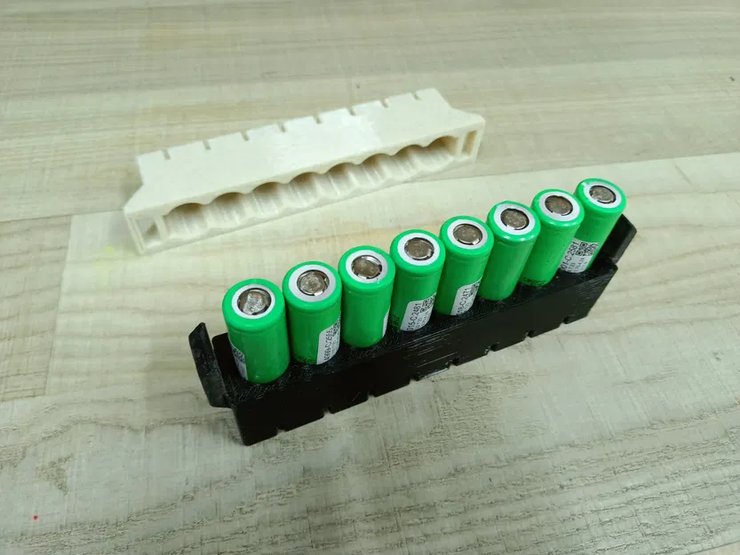 Mẫu khuôn hàn cho 8 pin 18650 trong một hàng - Image 2