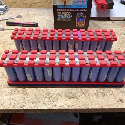 Thiết kế pin 21700 cho xe điện và scooter