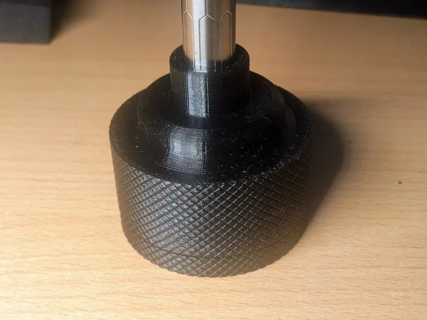 Hộp đựng tua vít điện ES15 và đầu bit - Image 1