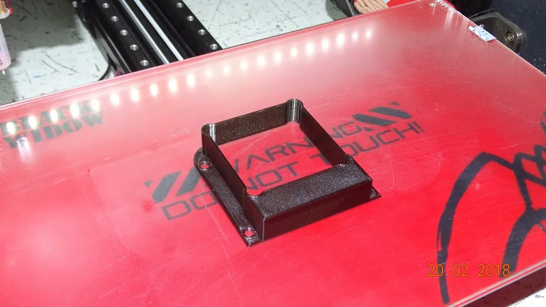 Giá đỡ tường cho bộ hẹn giờ lập trình 12V SINOTIMER TM618H - Image 2