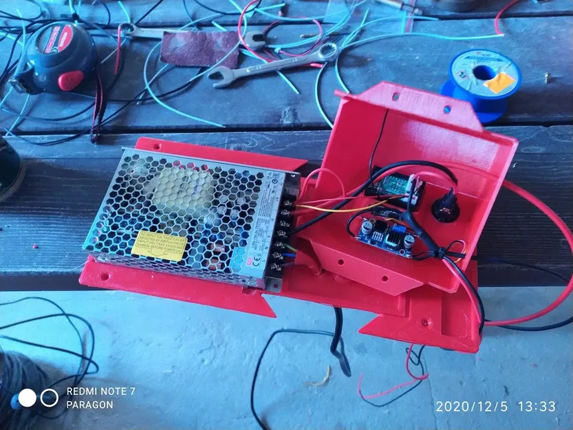 Hộp nguồn 24V Mean Well LRS-150-24 với công tắc và đồng hồ đo - Image 3