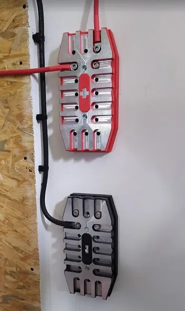 Thiết kế ray busbar bằng nhôm cho pin lưu trữ năng lượng - Image 18