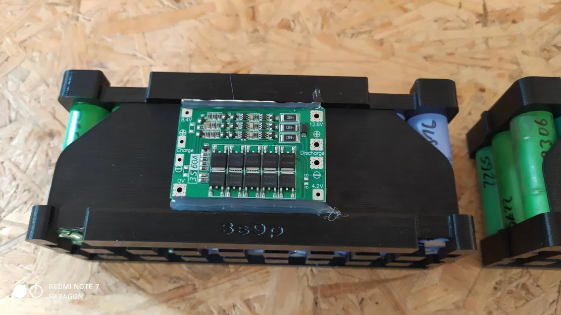 Bình ắc quy Li-ion 18650 3s9p cho ứng dụng đa dạng - Image 3