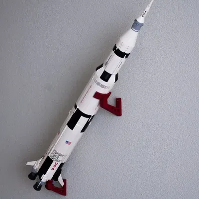 Giá đỡ treo tường cho mô hình LEGO NASA Apollo Saturn V