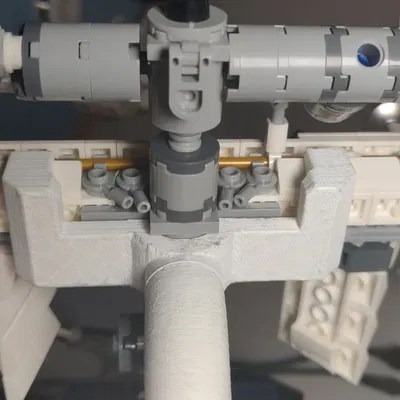 Giá đỡ treo tường cho Trạm Không Gian Quốc Tế LEGO